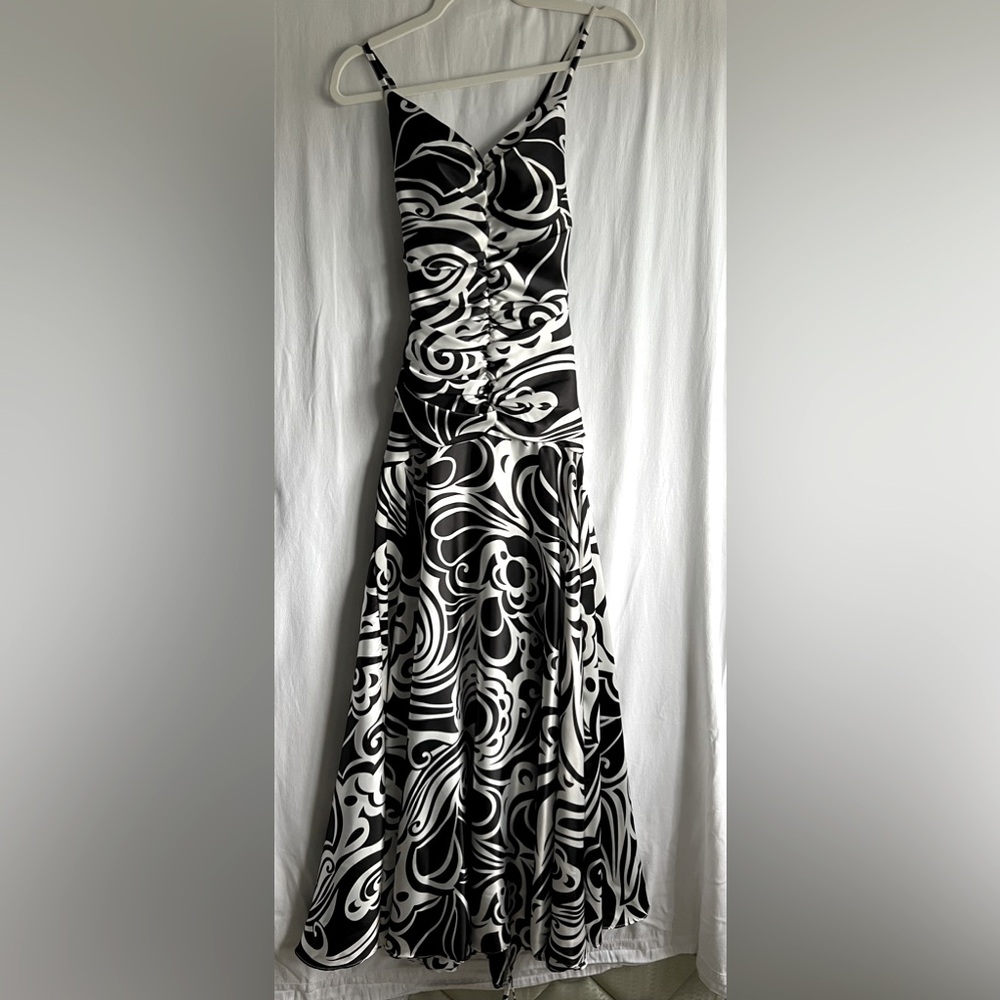 Unique Abstract Print Party Dress Size Small